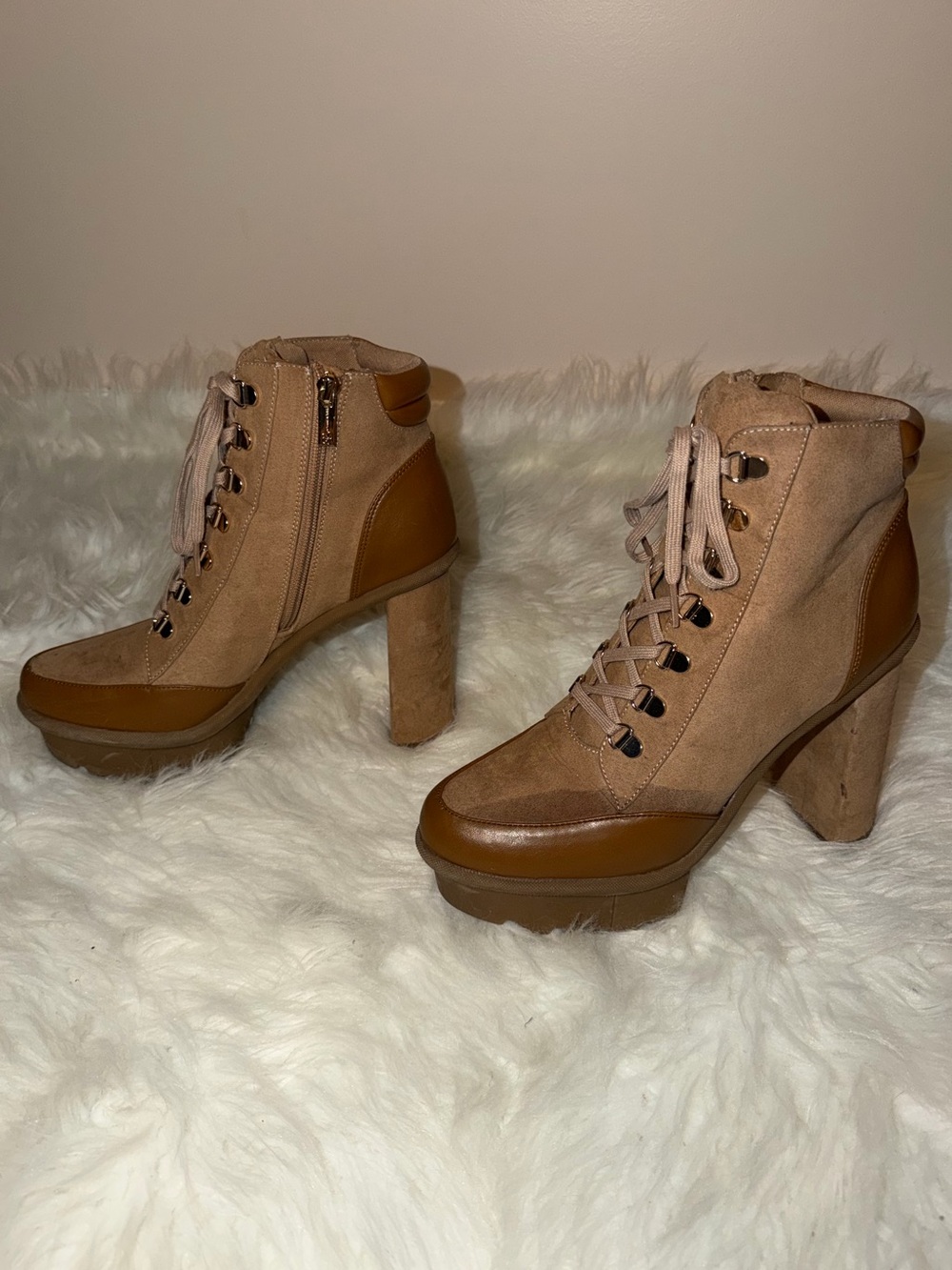 Jessica Simpson Tan and Brown Lace-Up Platform Ankle Boots - Picture 4 of 6